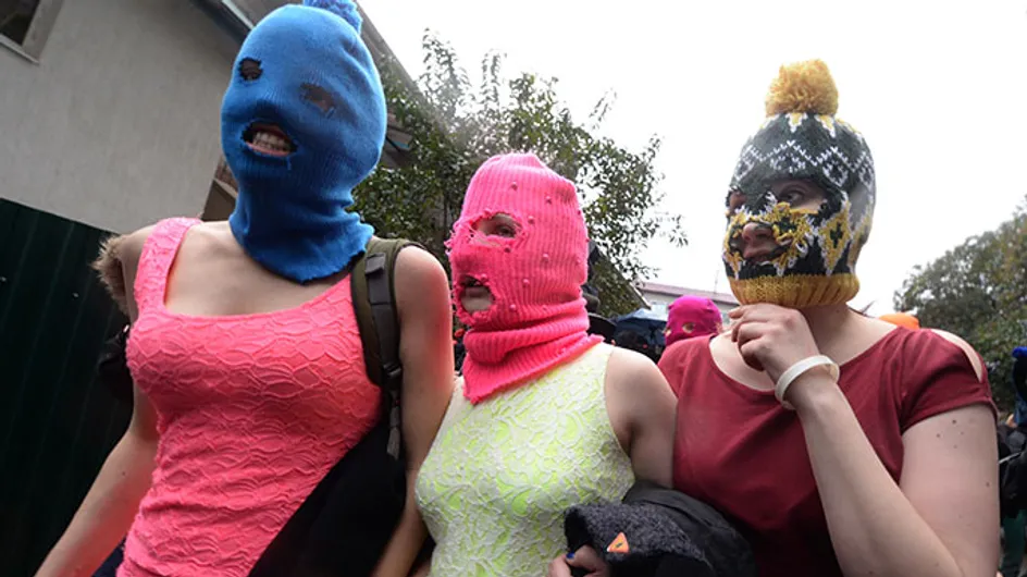 El grupo Pussy Riot presenta su nuevo videoclip en el que lanza duras críticas al presidente Putin