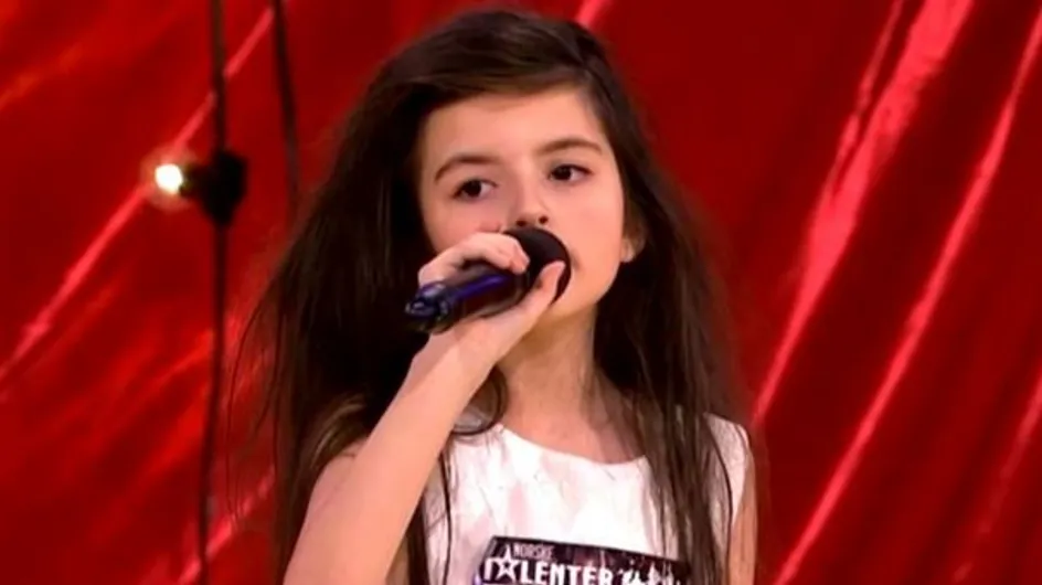 A 7 ans à peine, cette petite fille et sa chanson vont vous donner des frissons ! (vidéo)