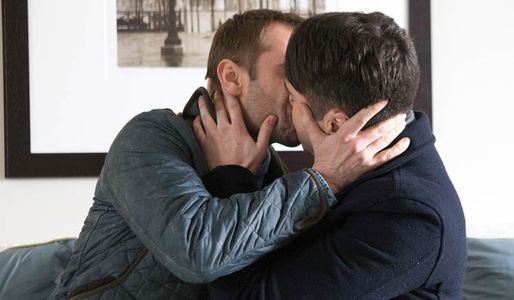 Marcus and Todd kiss