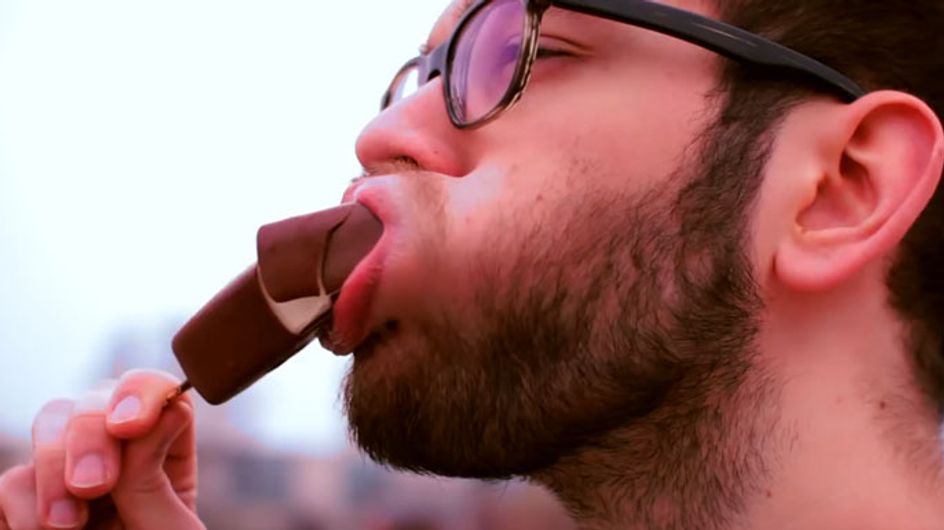 Na super! Dieses Video zeigt, wie uns die Werbung verarscht