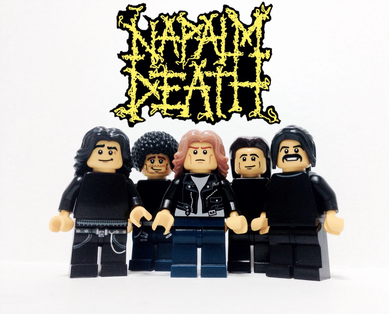 Sentirse mal Grave pasos Las bandas más icónicas del mundo en versión LEGO