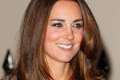 Big, Bouncy, Bouffant! How To Blow Dry Hair The Kelly Brook Way With Zero Effort