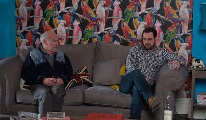 Mick worries about Lee