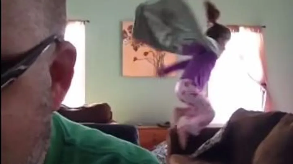 Les vidéos hilarantes d'un papa de deux petites filles aux matinées plutôt agitées (vidéo)