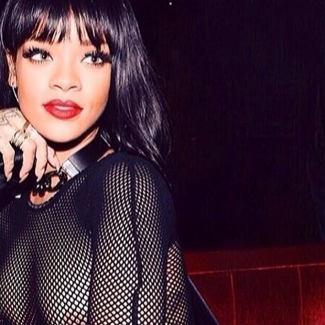 Rihanna Surprise Nue Lors D Une S Ance Photo