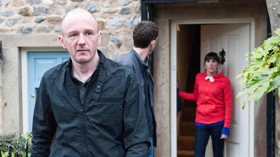 Emmerdale 08/05 – Donna is forced to move in with Paddy