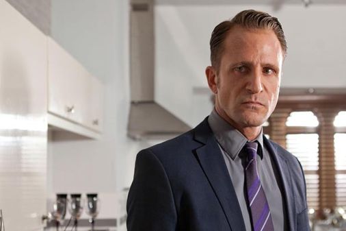 Dodger suppresses his feelings for Maxine