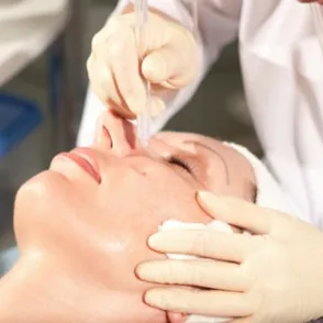 Un rostro fresco y rejuvenecido gracias al peeling