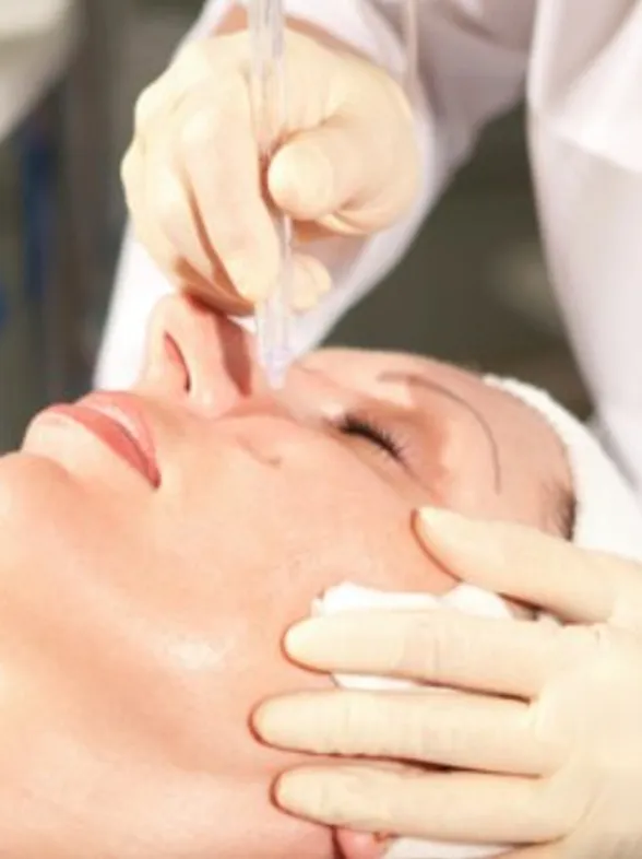 Un rostro fresco y rejuvenecido gracias al peeling