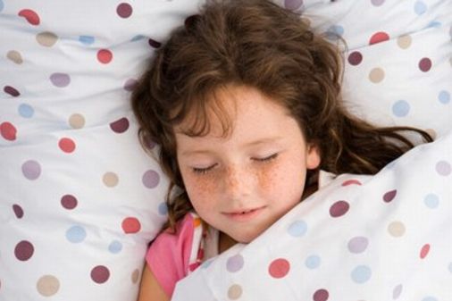 Niños: aumenta el uso de la melatonina