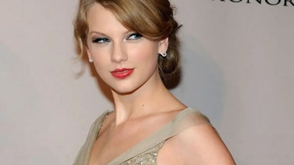 Taylor Swift y Amanda Seyfried serán hermanas en la ficción
