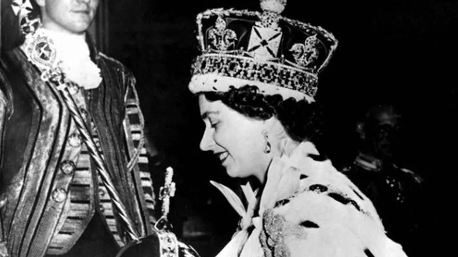 La Reina Isabel cumple 60 años en el trono británico