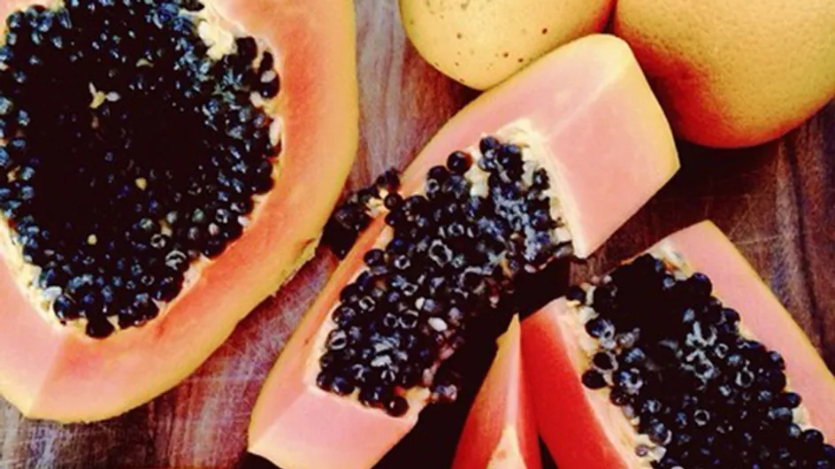 A Flat Tummy And Gorgeous Skin? The 12 Amazing Benefits Of Papaya