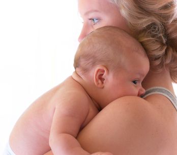 Couchage De Bebe Les Pediatres Alertent Sur Les Risques De Certains Equipements Pour Les Tout Petits