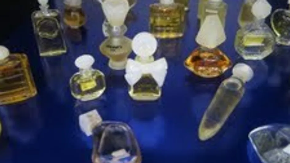 La Abadía del Perfume presenta una exposición de miniaturas de perfumes