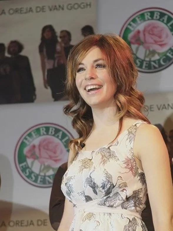 Leire Martínez en la nueva campaña de Herbal Essences