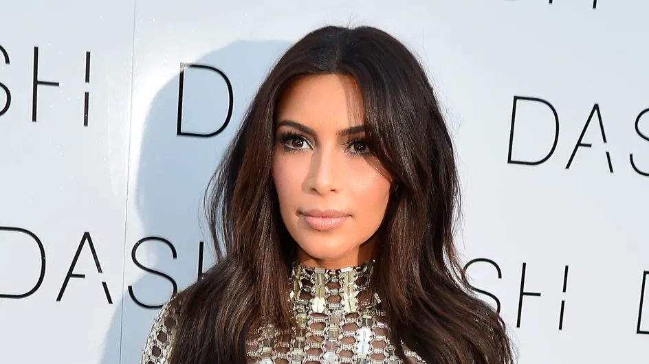 Kim Kardashian : En top transparent pour mettre le feu au concert de Kanye West (Photos)