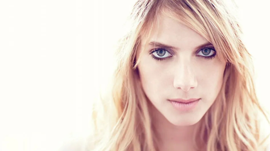 French Girl Beauty Secrets: 11 Tips To Look Parisian Pretty