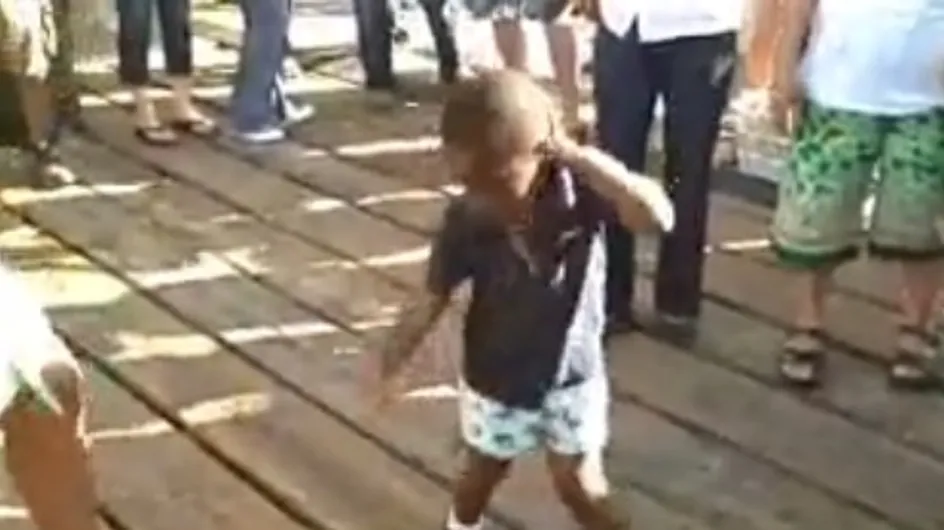 L'incroyable performance d'un bébé qui se déhanche sur un tube de Michael Jackson (Vidéo)
