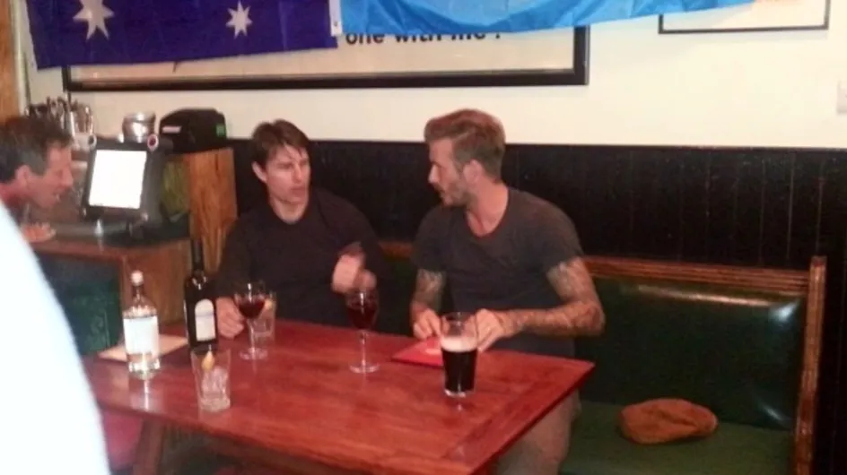 Tom Cruise y David Beckham, de cervezas en un pub inglés
