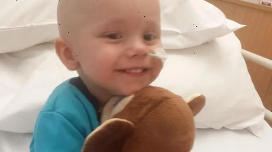 La historia de un pequeño luchador: un bebé de 18 meses se cura de 27 tumores