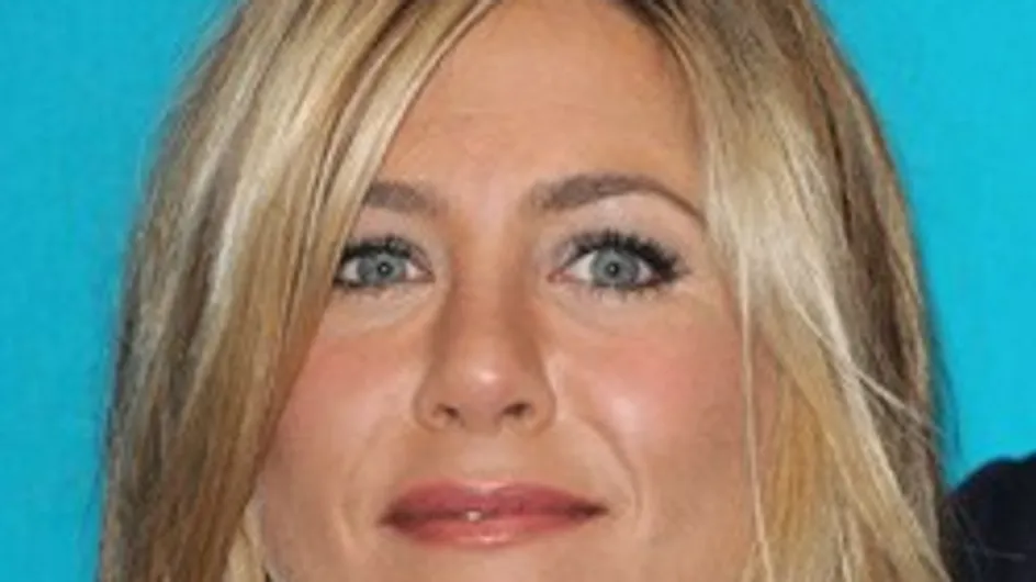 Jennifer Aniston parties at Beverly Hills house