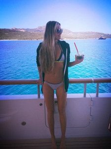 Elle Macpherson