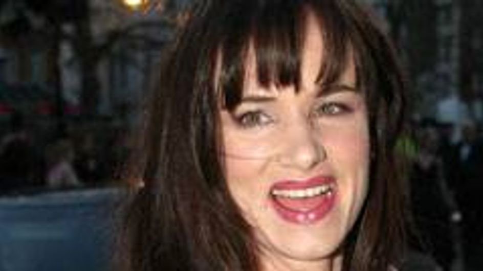 Juliette Lewis praises 'super father' Brad