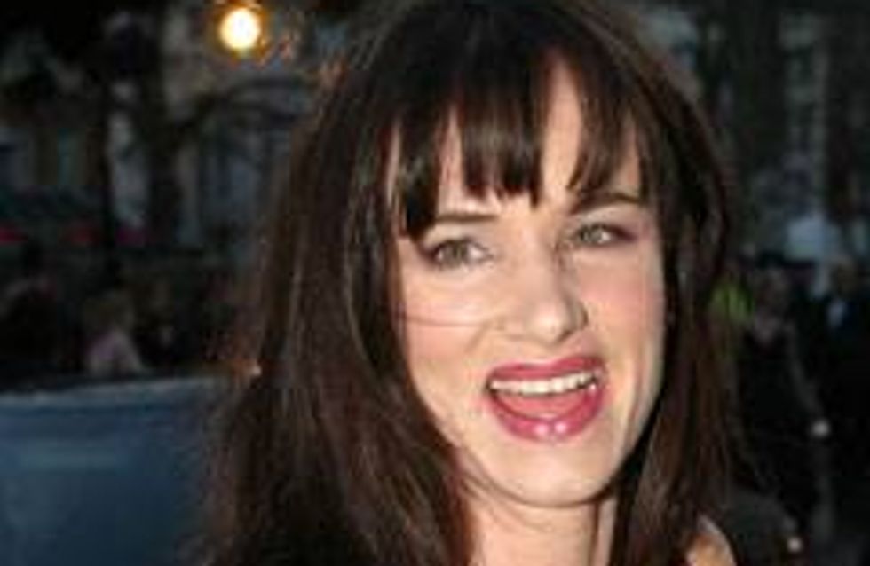 Juliette Lewis praises 'super father' Brad