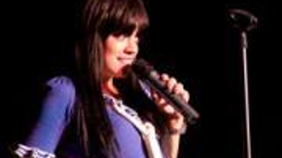 Lily Allen happy to pose nude