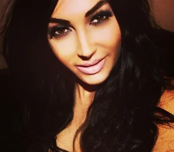 Mi reino por ser como Kim Kardashian. Paga 22.000 € por convertirse en su ídolo