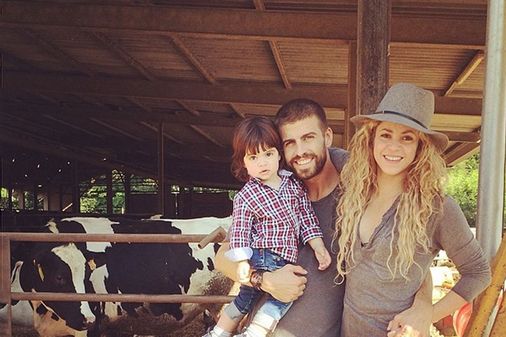 Shakira, Piqué y Milan