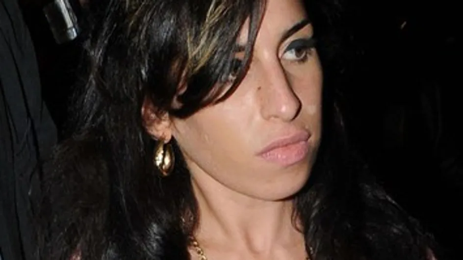 Amy Winehouse : elle lâche la bouteille pour son jules