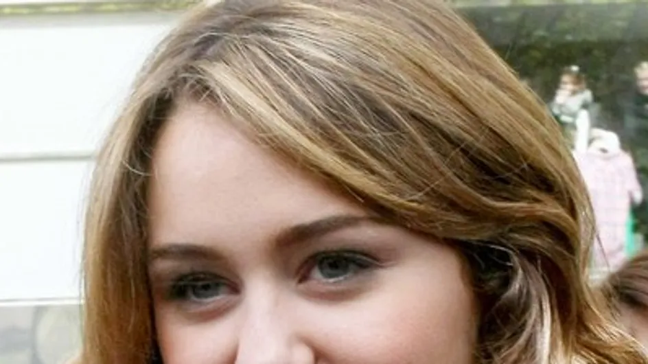 Miley Cyrus "très heureuse" avec Liam Hemsworth