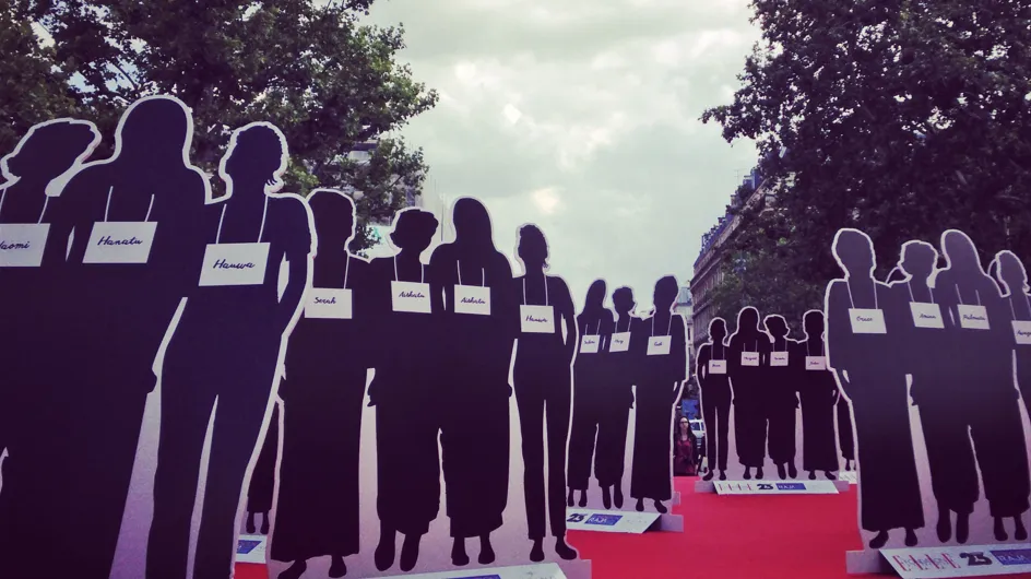 #BringBackOurGirls : Valérie Trierweiler inaugure une exposition en l’honneur des lycéennes kidnappées
