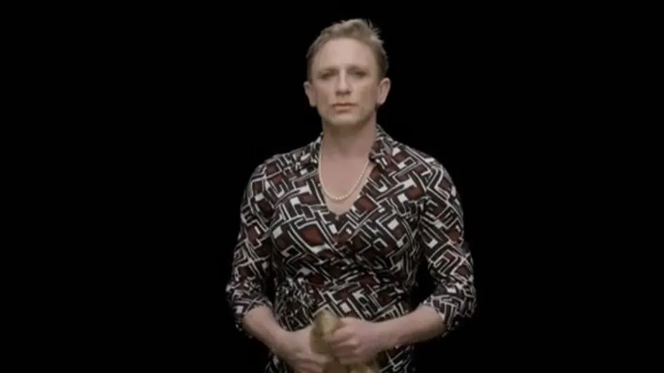 Vidéo : Daniel Craig travesti pour la journée de la Femme