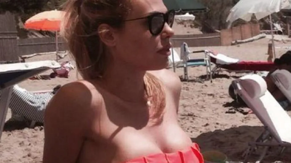 Ilary Blasi: un'estate senza Francesco. Le foto della moglie di Totti al mare da sola con le amiche!