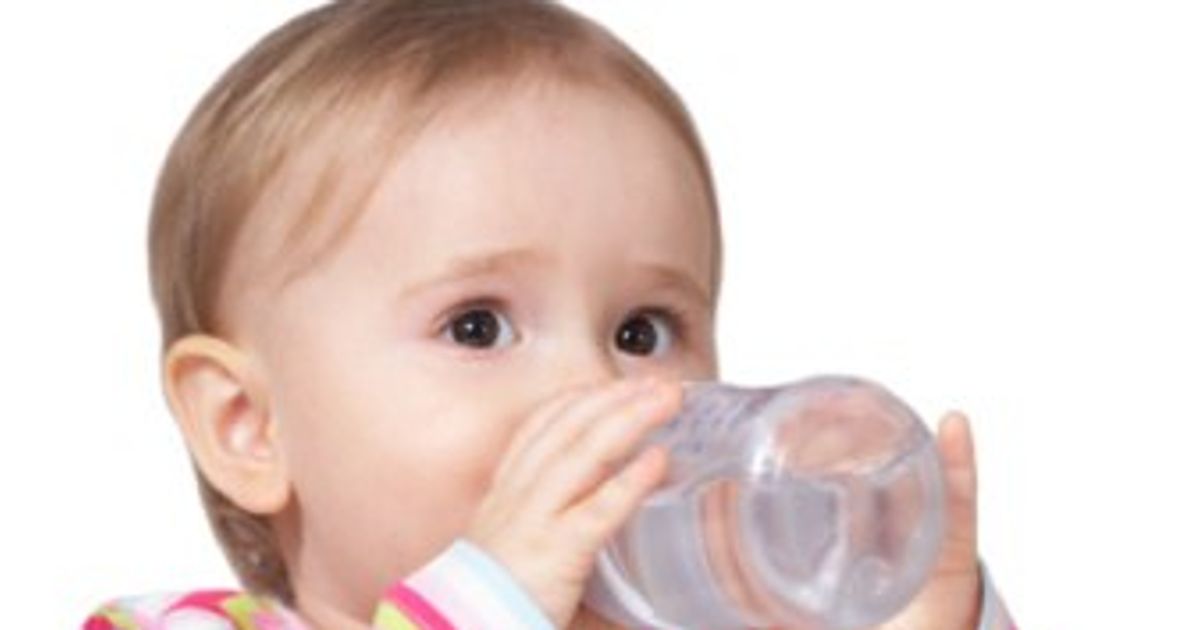 Quelle eau pour bébé ? Boire quelle eau pendant la grossesse