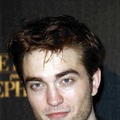 Robert Pattinson : il s'est rasé la tête !