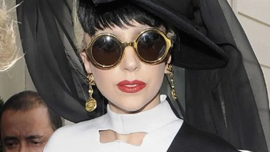 Lady Gaga : déguisée en homme pour 'You and I'