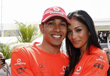 Nicole Scherzinger : Lewis Hamilton n’arrive pas à l’oublier