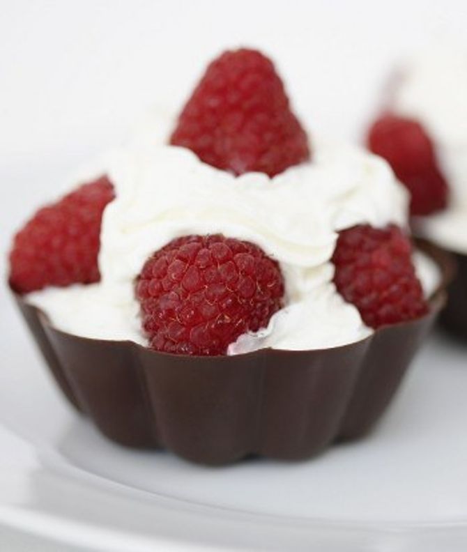 Crème chantilly secrets et recette de la crème chantilly réussie