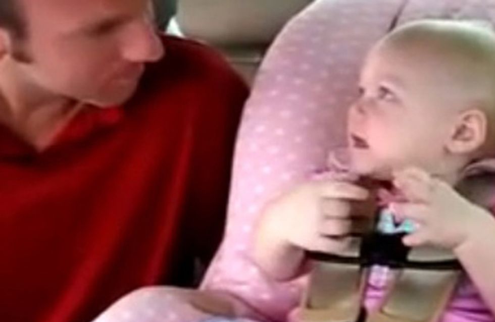 Was dieses Baby seinem Papa erzählt, ist einfach UNGLAUBLICH süß!!!