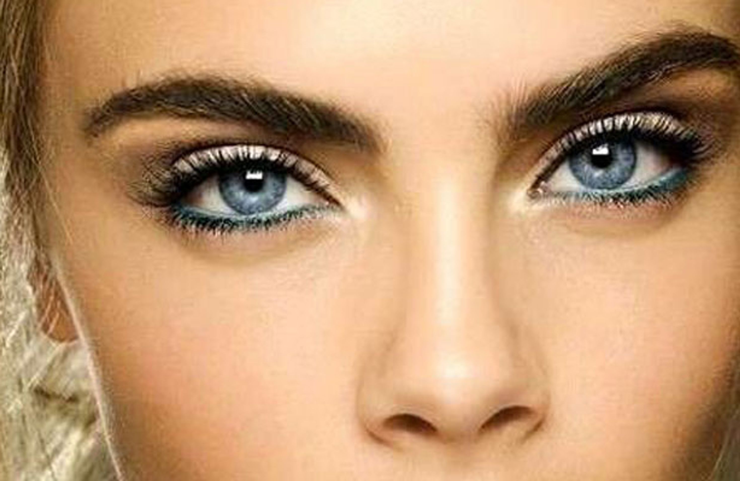 How To Make Your Eyes Pop: Step By Step