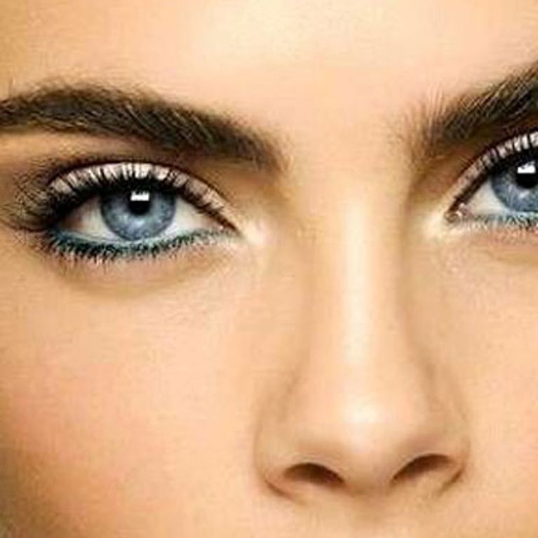 Expert Makeup Tips To Make Your Eye Makeup Pop Frends 