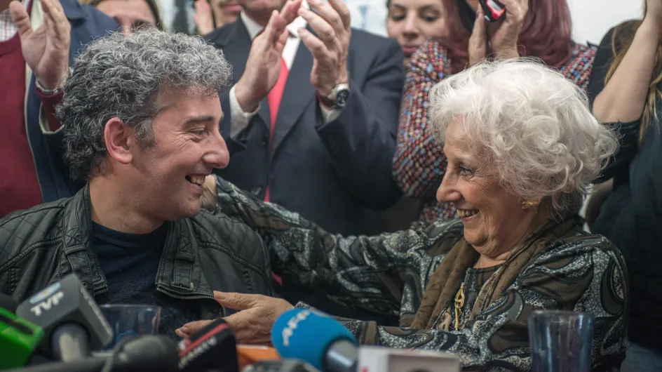 Argentine : Estela Carlotto retrouve son petit-fils après 36 ans de séparation