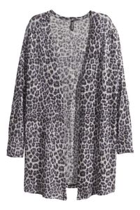 Cardigan von H&M / 14,95 €