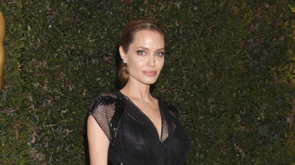 Angelina Jolie: So schrecklich war ihre Kindheit