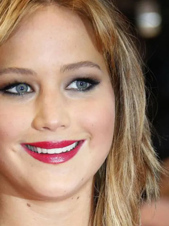 Lowlights vs Highlights: Which Ones Are Right For You?