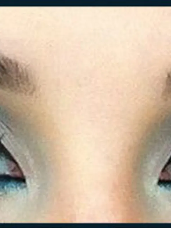 Hoe maak je je ogen op?